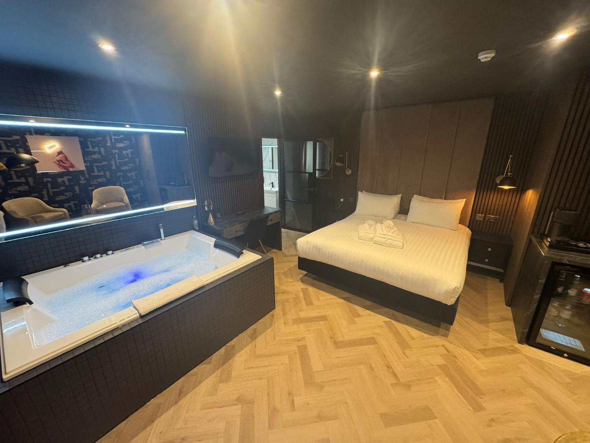 Secret Suites Lancaster Buitenkant foto